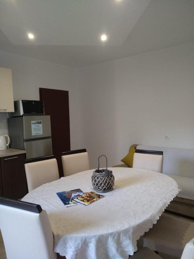 Apartments Laus Zavalatica Eksteriør billede